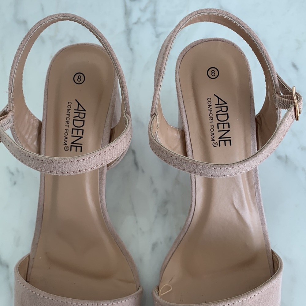 Sandals - Picture 3 of 6